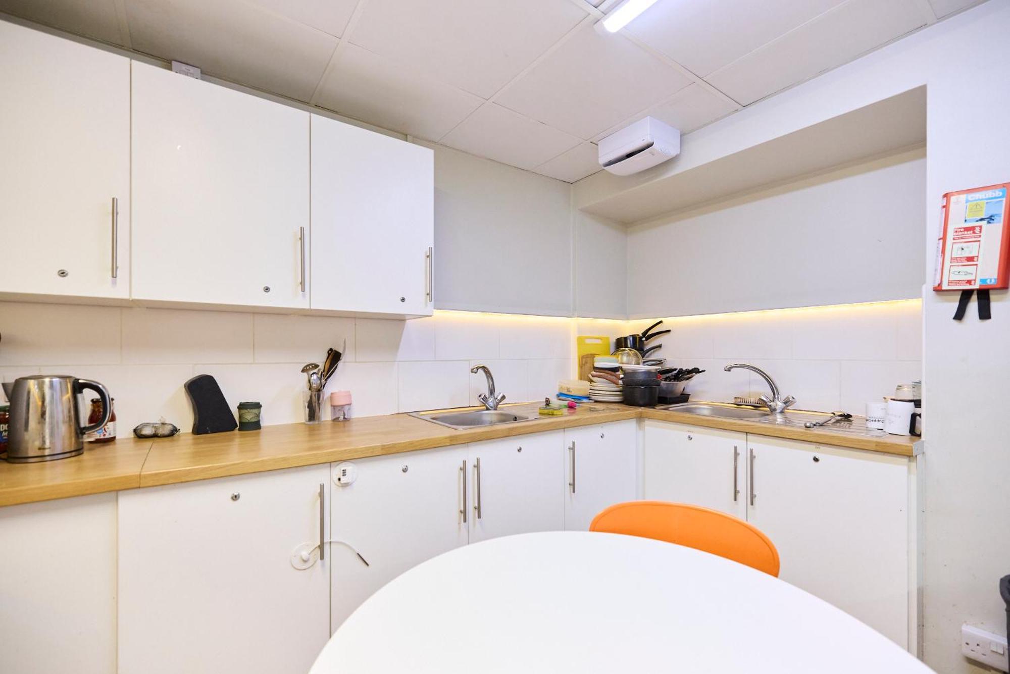Louise House Hostel ลอนดอน ภายนอก รูปภาพ