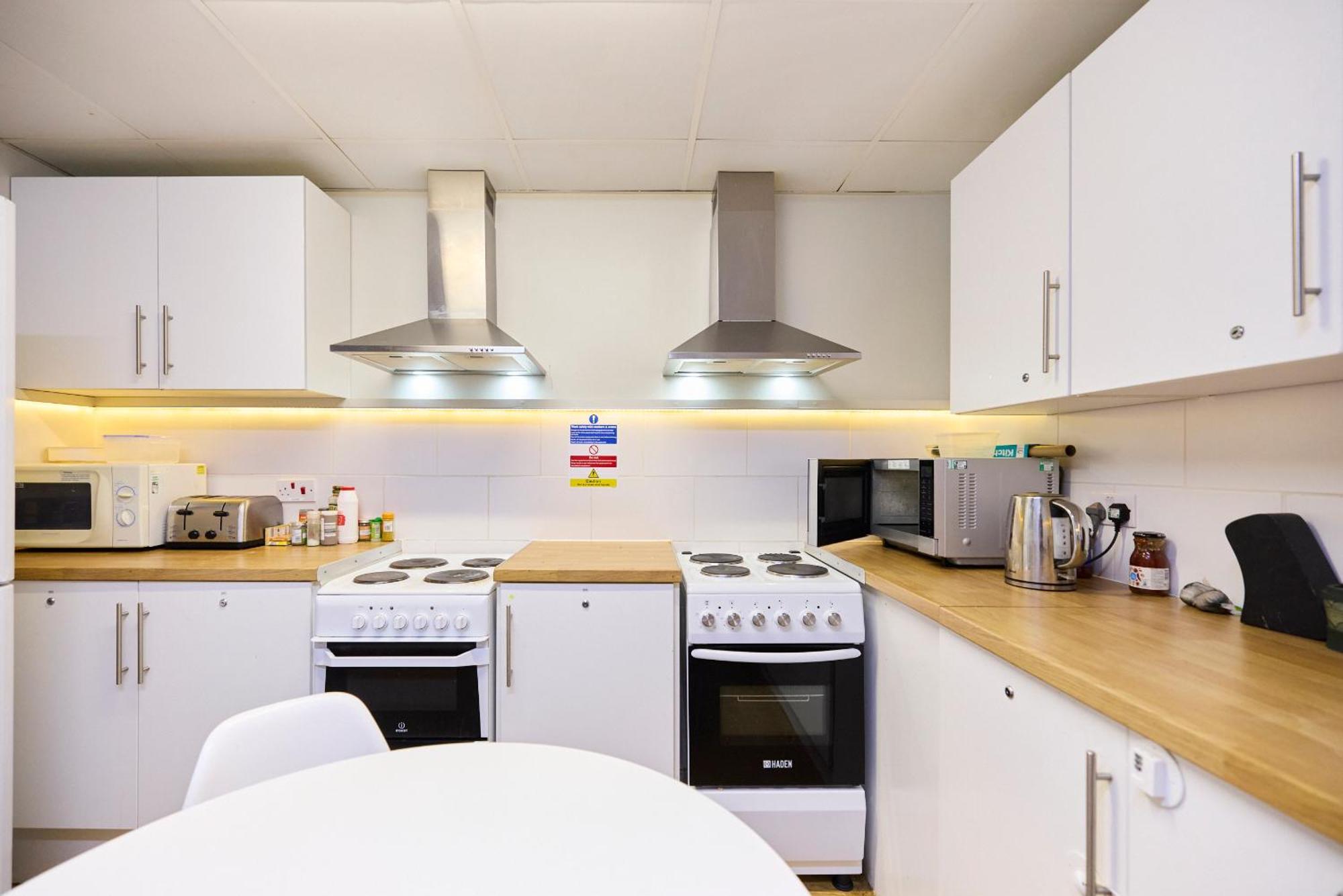 Louise House Hostel ลอนดอน ภายนอก รูปภาพ
